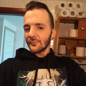 Meet your Posher, Charles